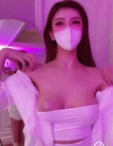 匈罩意外滑落？53万粉丝抖音网红娜仁直播耍心机闪现涨粉小妙招